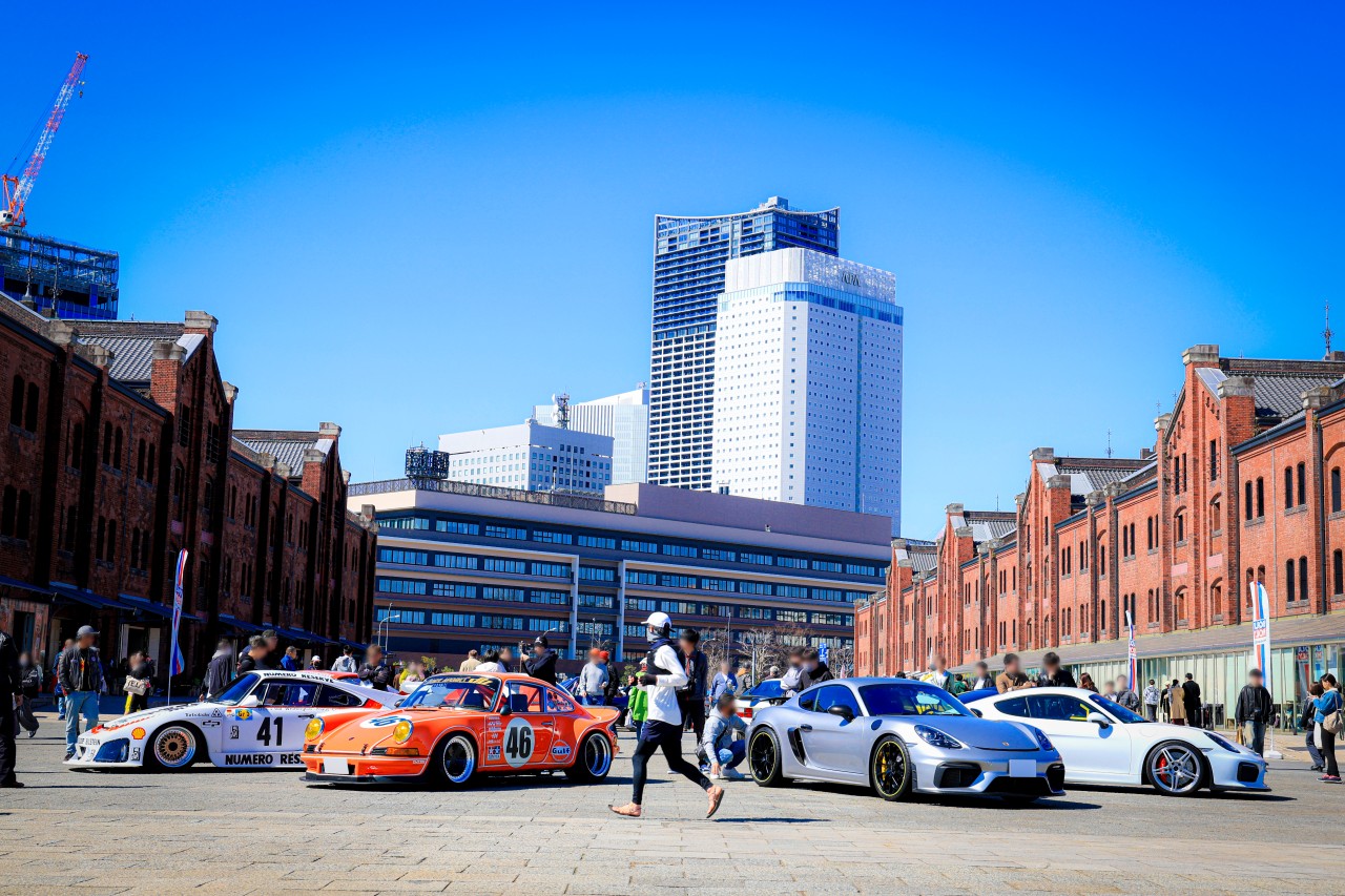 約160台のポルシェが横浜赤レンガ倉庫に集結！エキサイティングポルシェ2026 サムネイル画像`